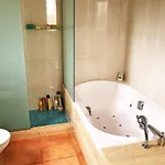 Binialmesc ヴィラ アライオル