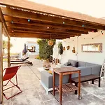 Villa Binialmesc
